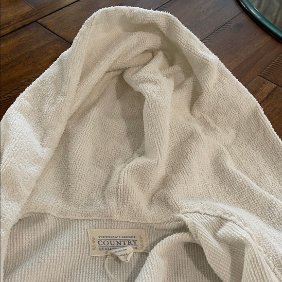 Vintage Victoria Secret Country white hooded spa shower robe sz  M/L 100% cotton - Picture 9 of 12